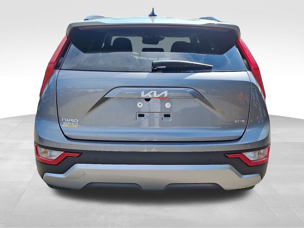 New 2025 Kia Niro EX image 5