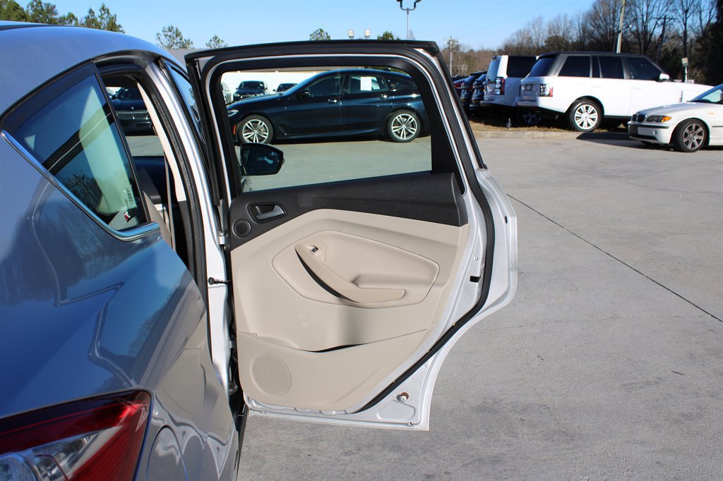 Used 2013 Ford C-MAX Energi SEL image 31