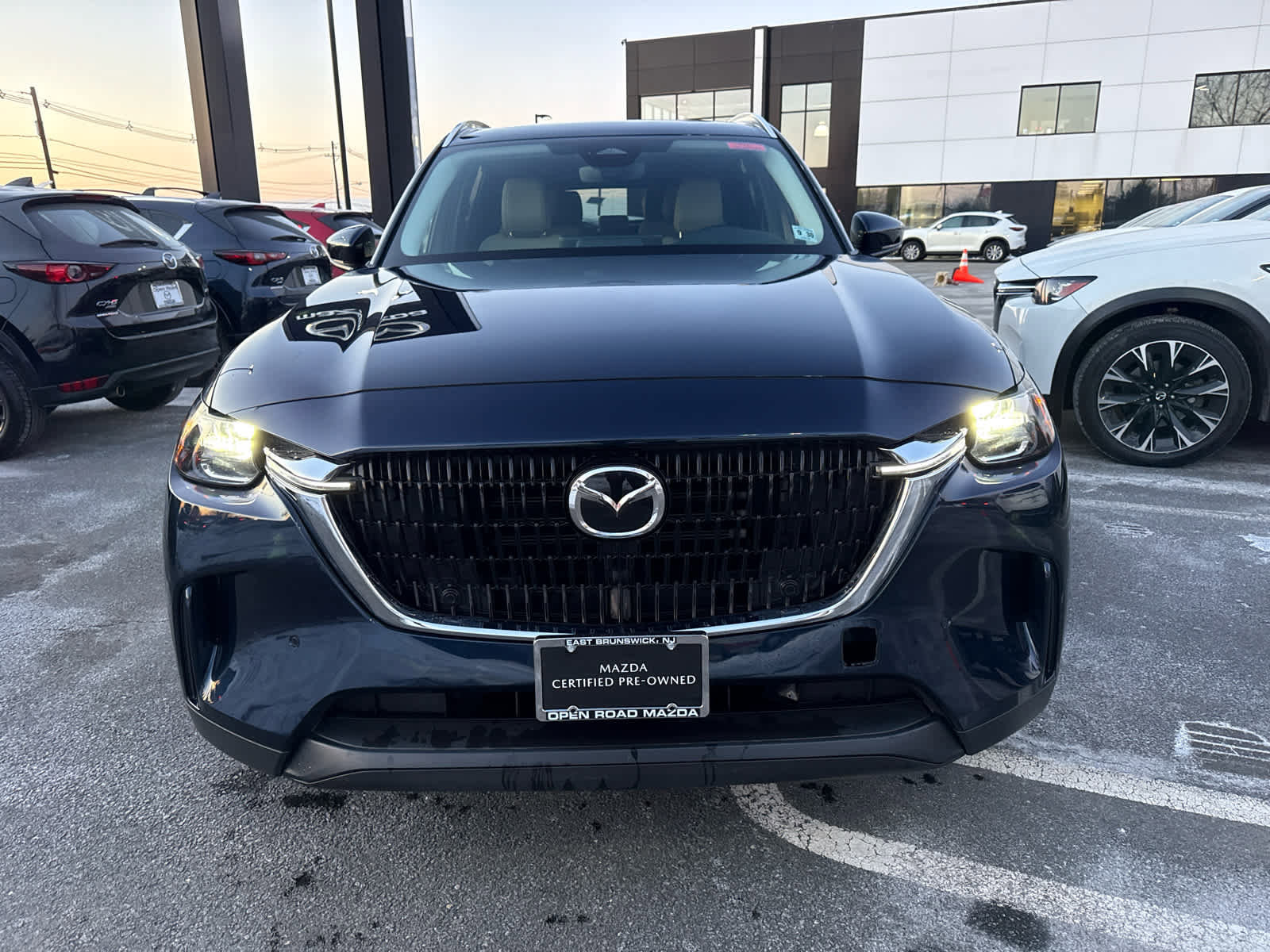 Certified 2025 MAZDA CX-90 3.3 Turbo w/ Preferred Package image 2