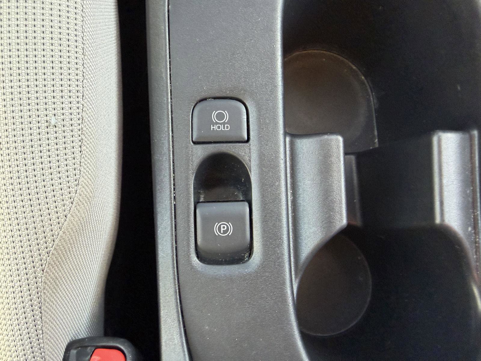 Used 2023 Toyota Corolla LE image 29