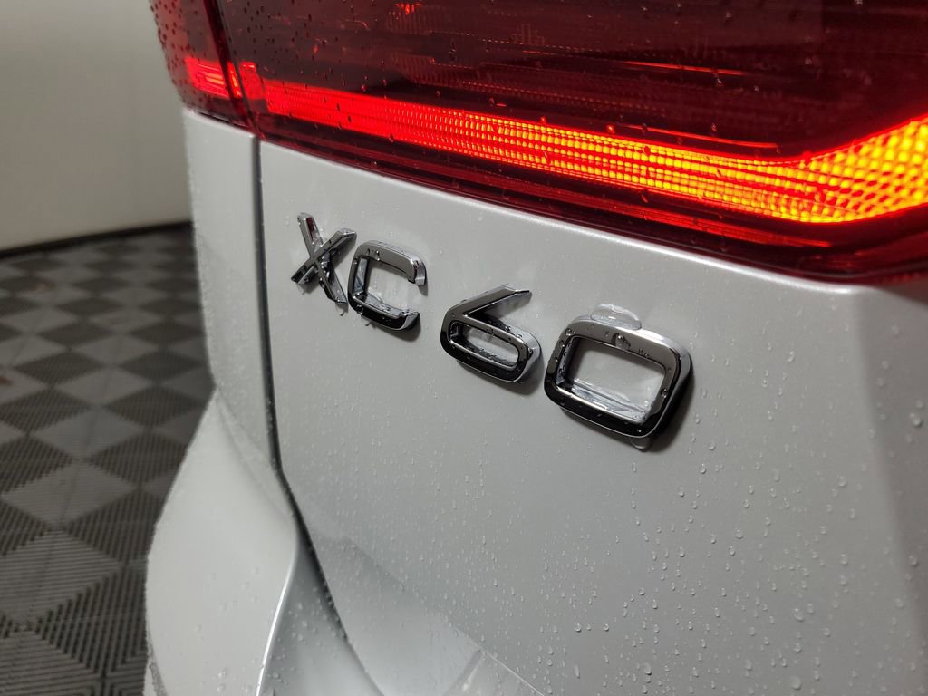 New 2026 Volvo XC60 T8 Plus w/ Protection Package Premier image 8