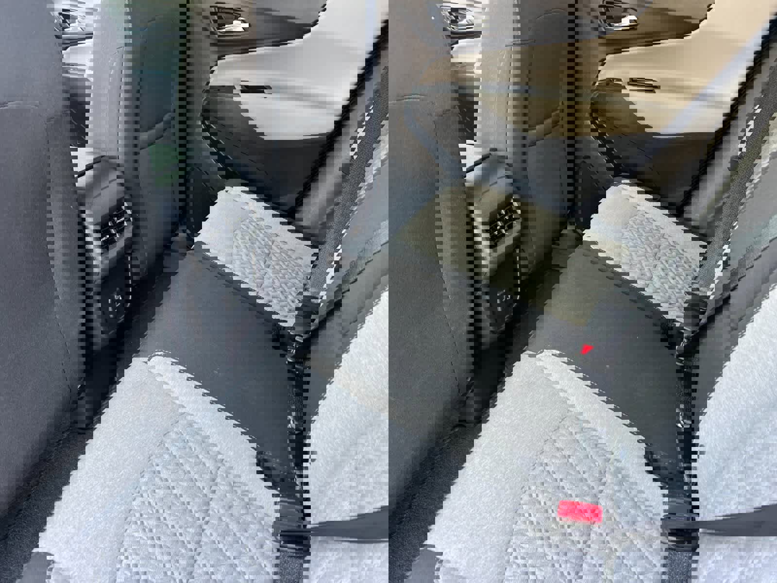 Used 2023 Chevrolet Equinox LS w/ LS Convenience Package image 4