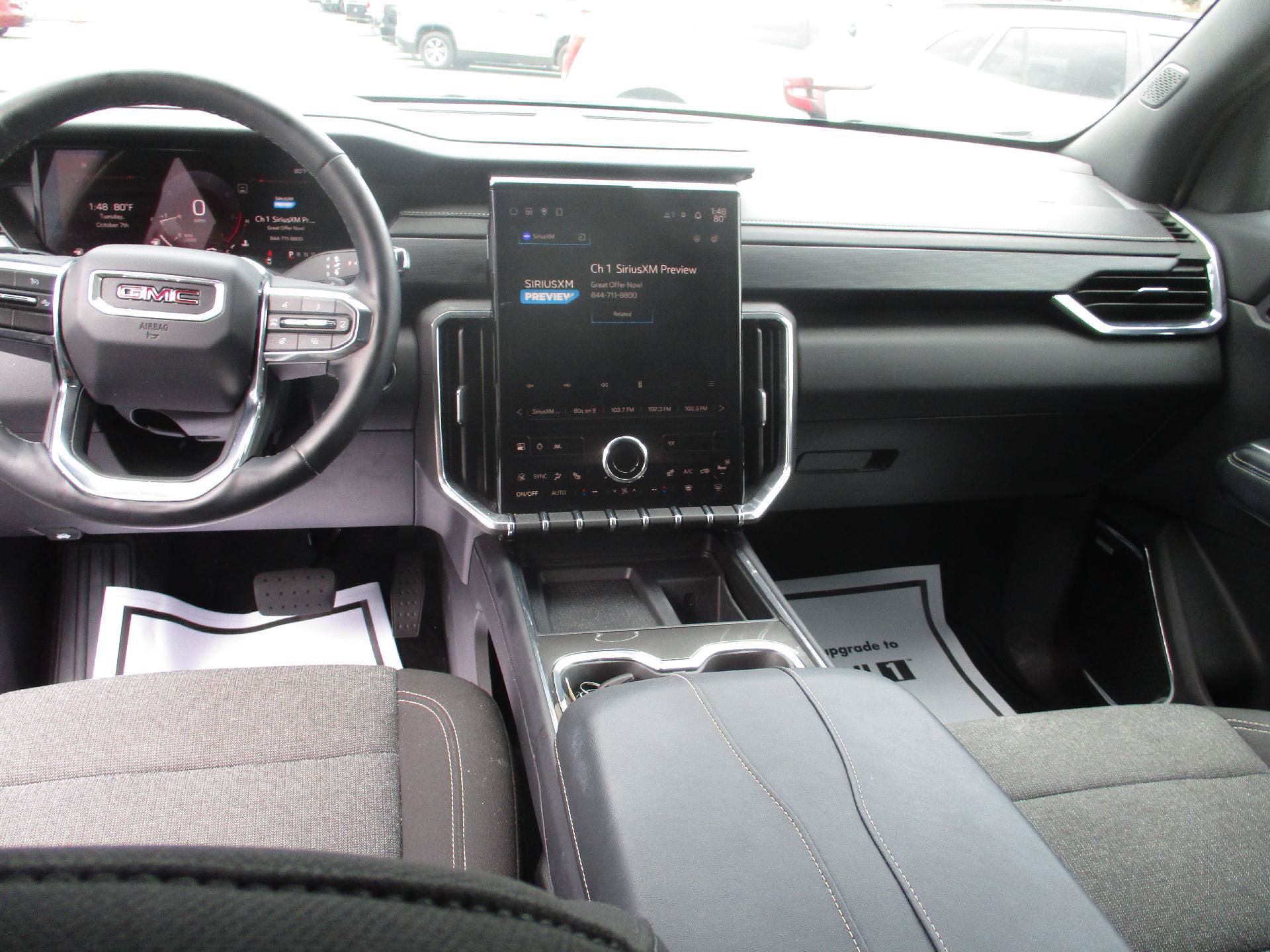 Used 2025 GMC Acadia Elevation FWD image 15