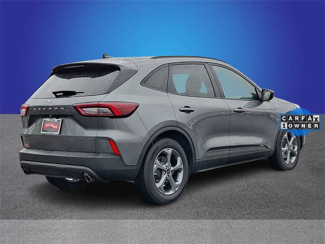Used 2025 Ford Escape ST-Line image 4