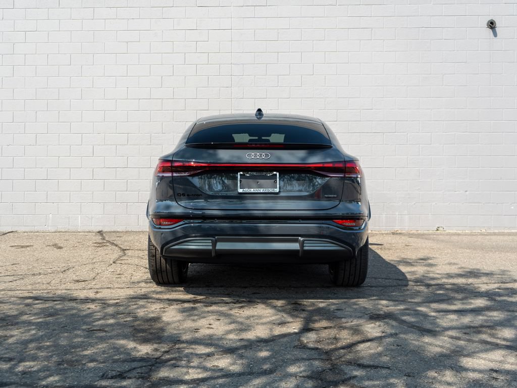 New 2027 Audi Q6 e-tron Premium AWD/4WD image 5