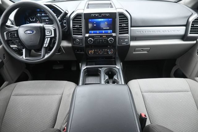 Used 2021 Ford F250 XLT w/ XLT Premium Package AWD/4WD image 19