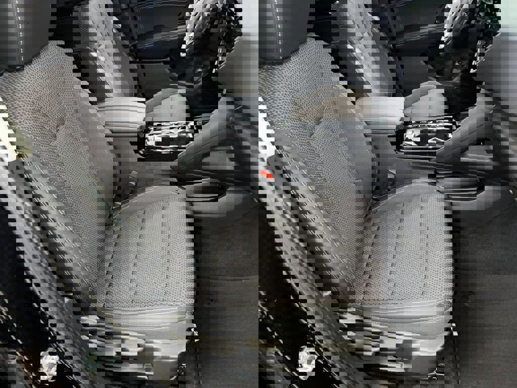 Certified 2023 Buick Envision Preferred image 33