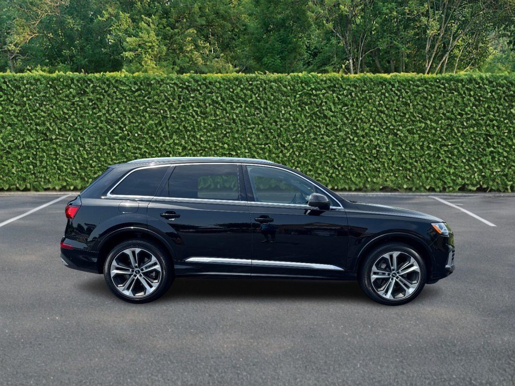 Used 2021 Audi Q7 3.0T Premium Plus w/ Executive Package AWD/4WD image 2