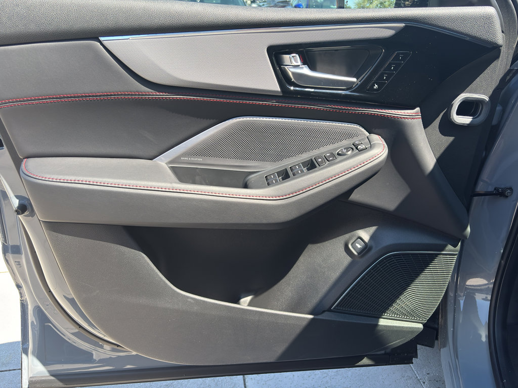 New 2026 Acura MDX A-Spec image 8
