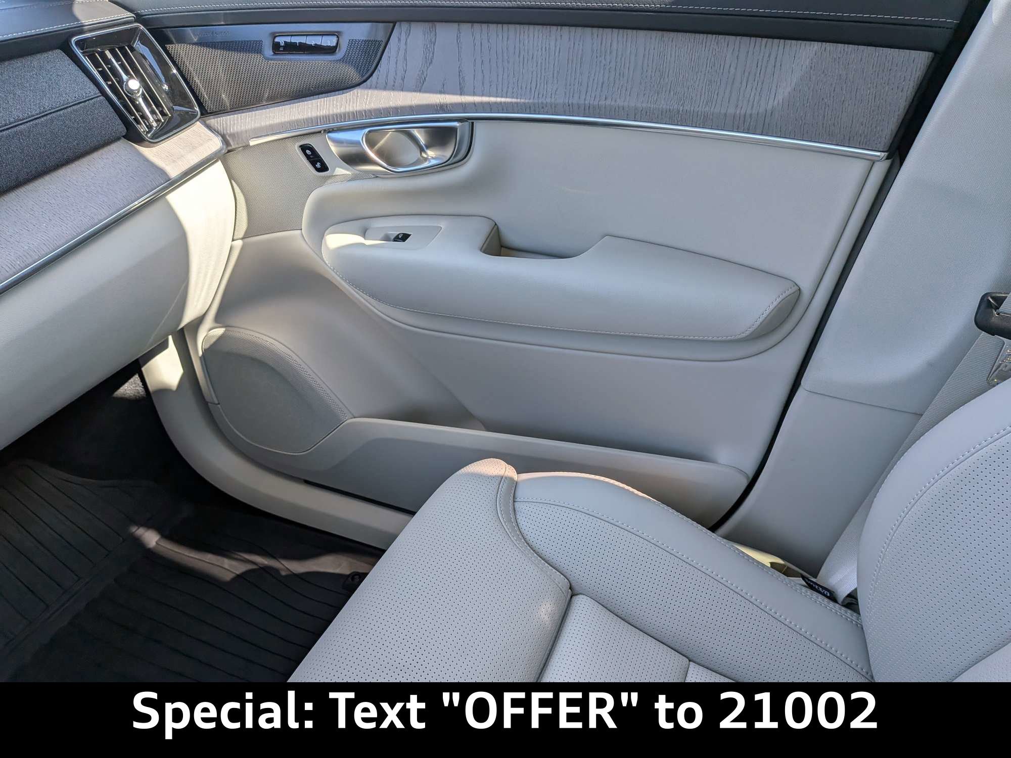 Used 2026 Volvo XC90 B6 Ultra w/ Protection Package AWD/4WD image 22