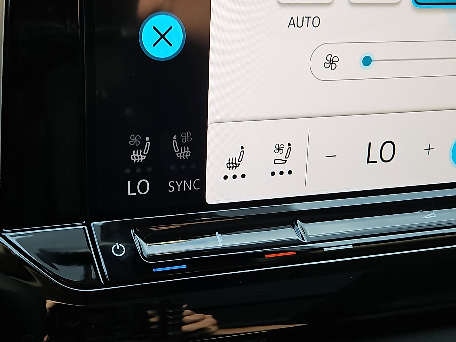 New 2026 Volkswagen Atlas SE image 18