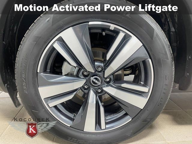 Used 2023 Nissan Rogue SL w/ SL Premium Package image 8