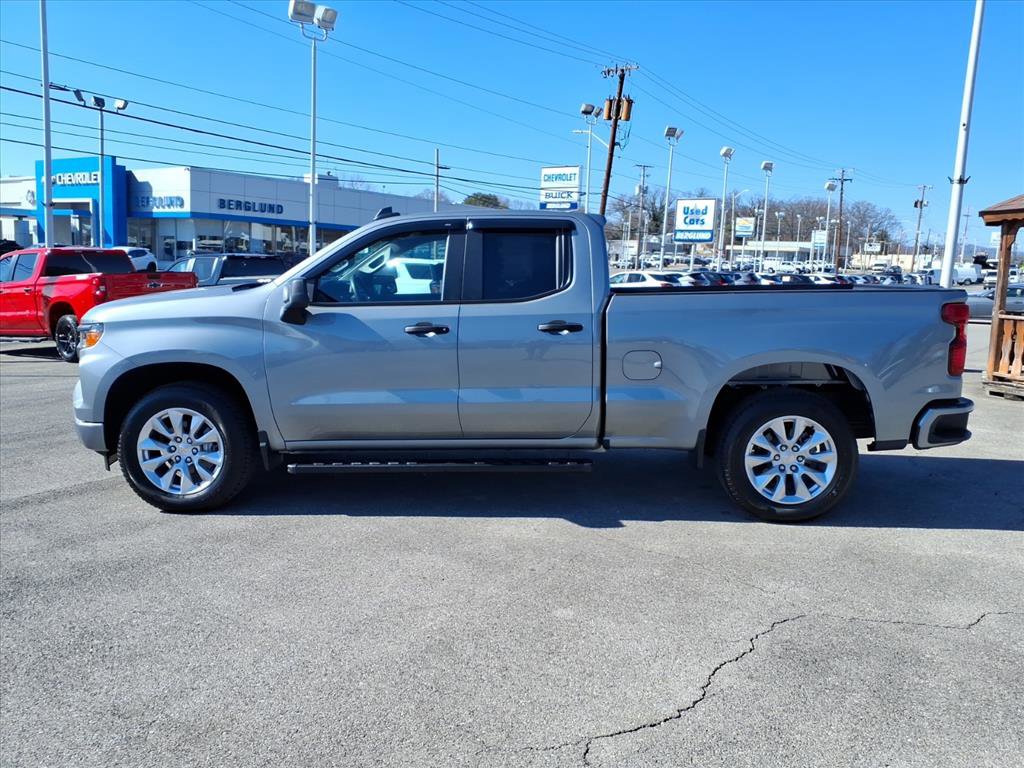 Used 2026 Chevrolet Silverado 1500 Custom image 7