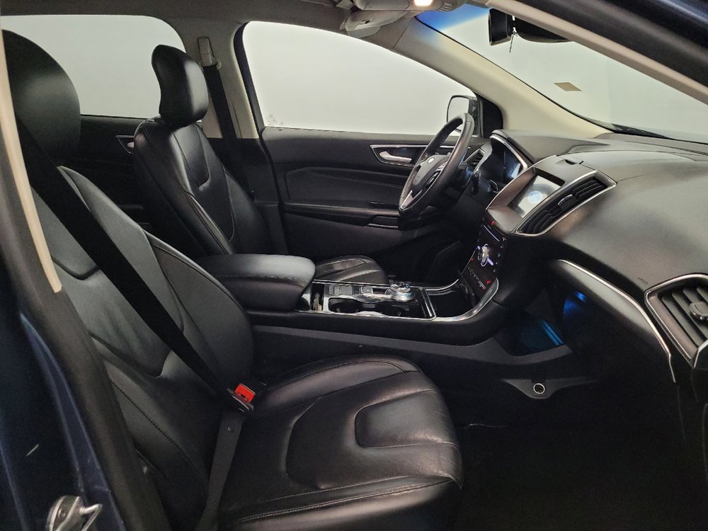 Used 2019 Ford Edge Titanium AWD/4WD image 21