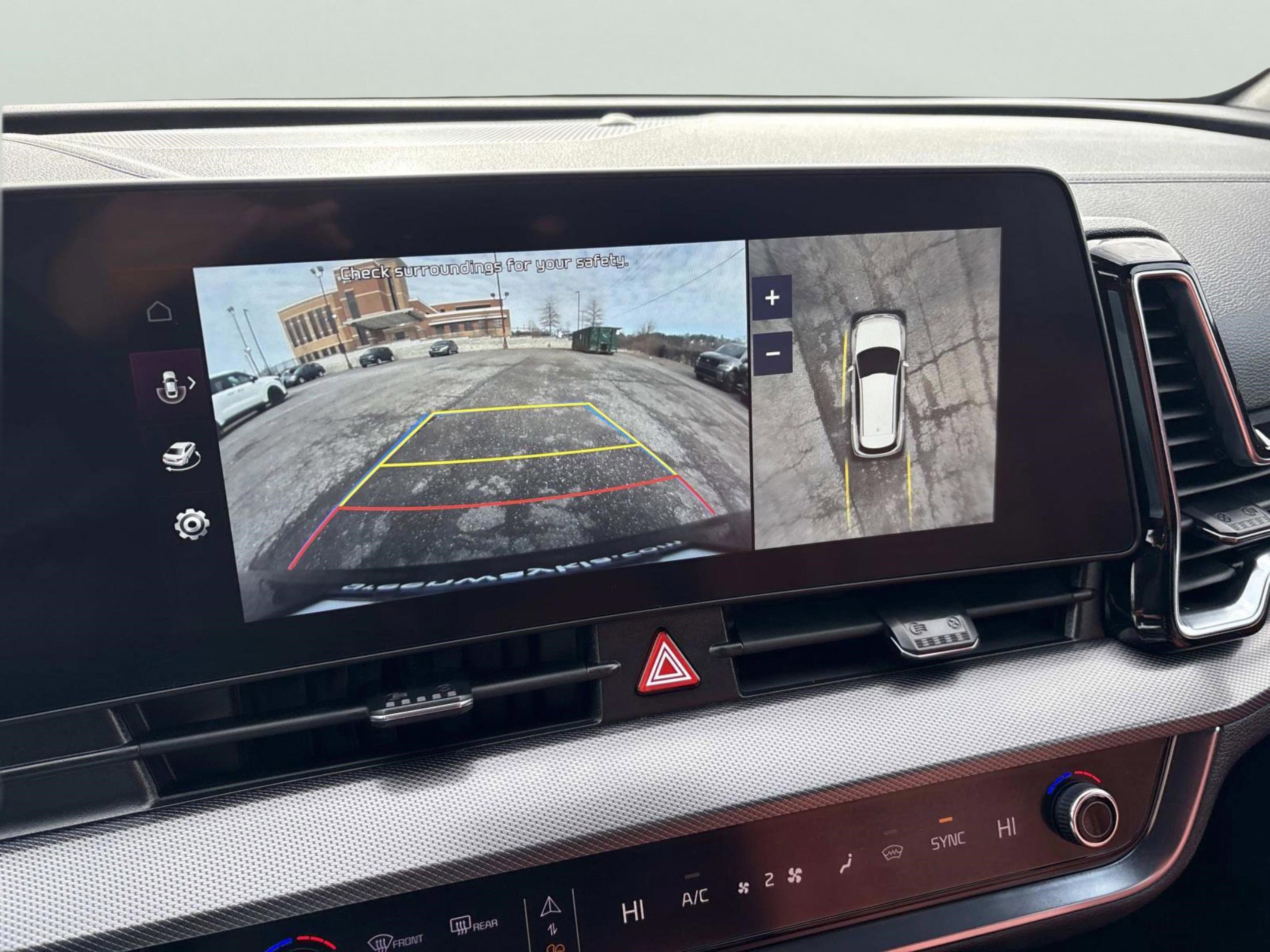 Used 2023 Kia Sportage SX image 31