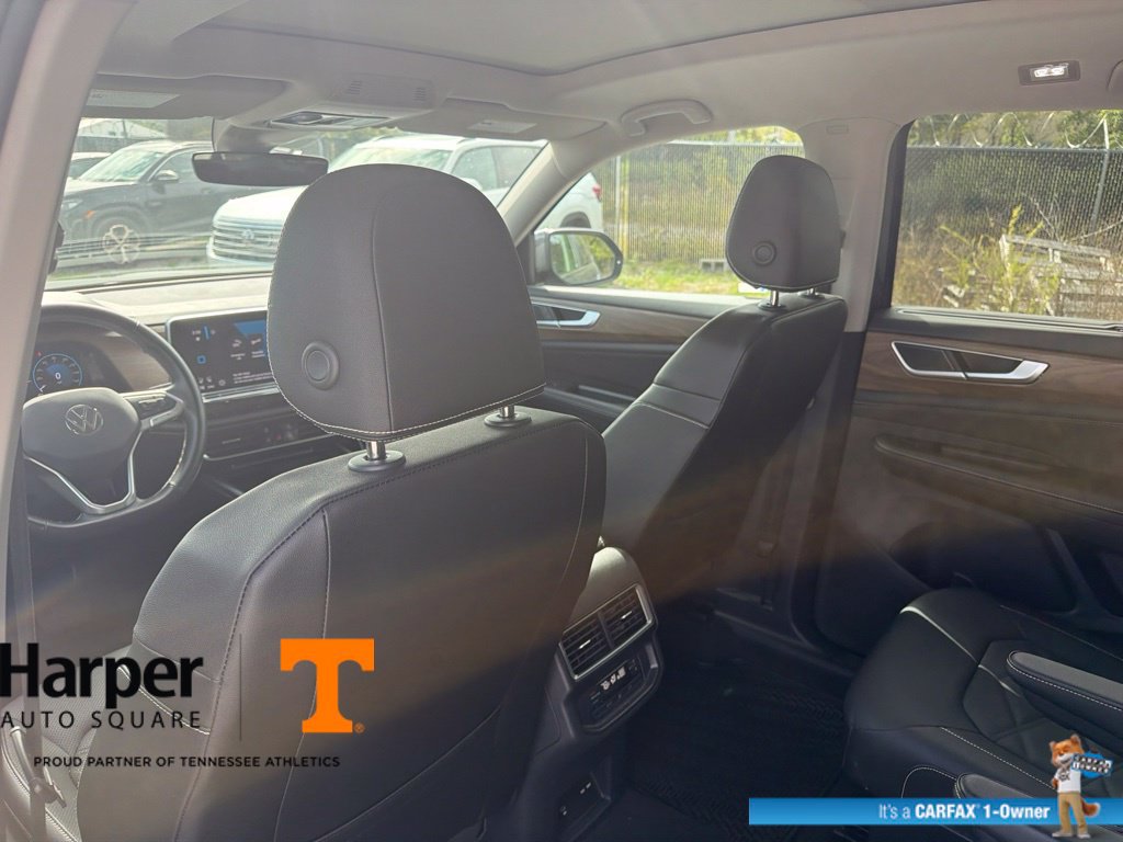 Used 2025 Volkswagen Atlas SE w/ Panoramic Sunroof Package AWD/4WD image 11