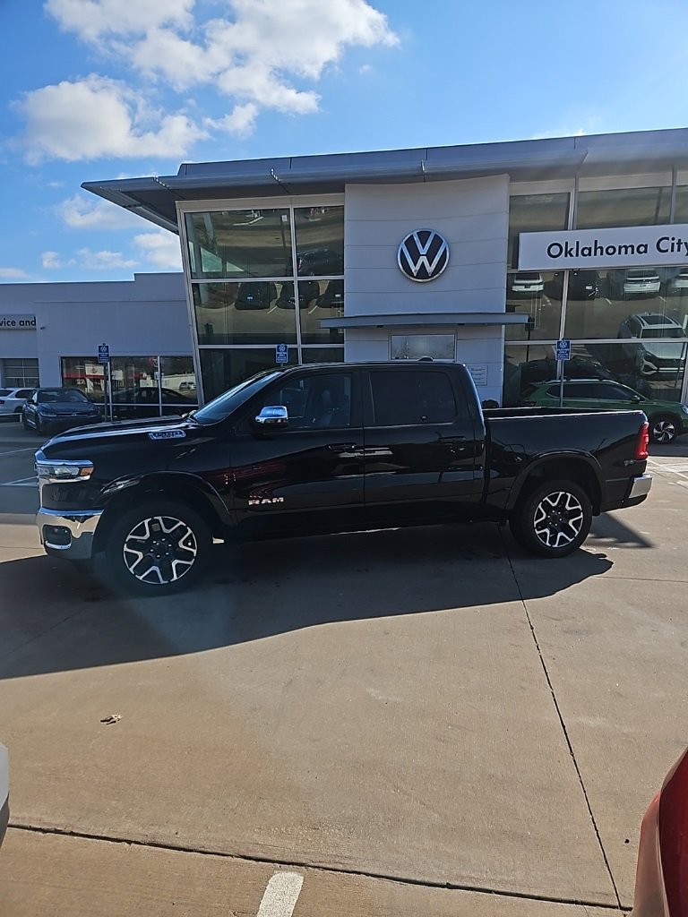 Used 2025 RAM 1500 Laramie image 8