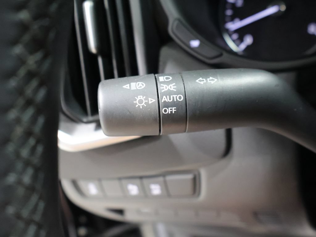 Used 2026 MAZDA CX-50 AWD 2.5 S w/ Preferred Pkg image 37
