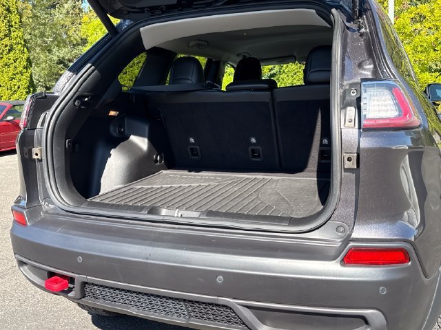 Used 2021 Jeep Cherokee Trailhawk AWD/4WD image 20