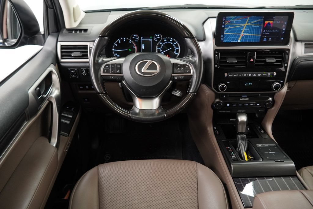 Used 2022 Lexus GX 460 Premium w/ Premium Plus Package AWD/4WD image 17
