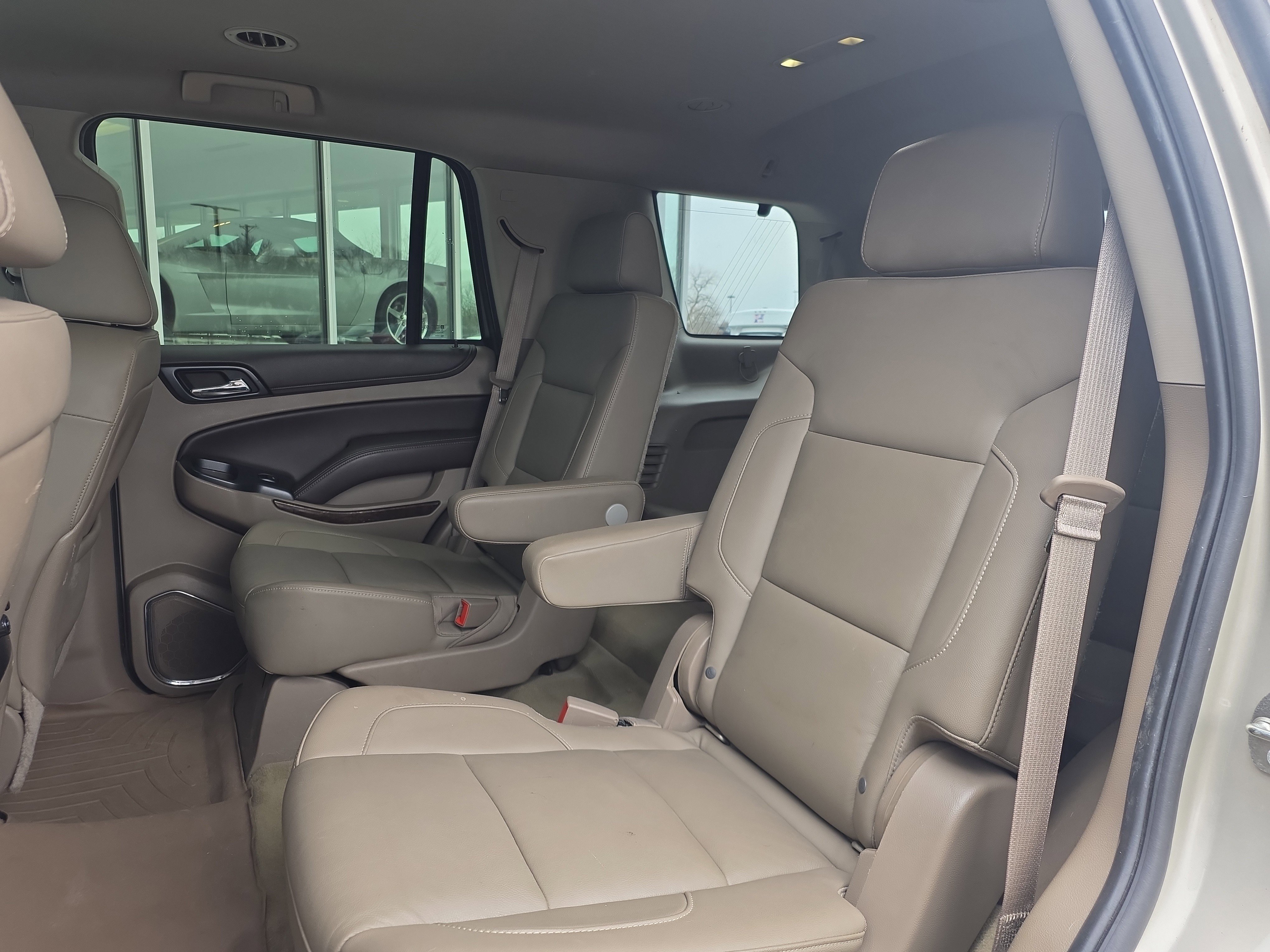 Used 2015 Chevrolet Tahoe LT image 29