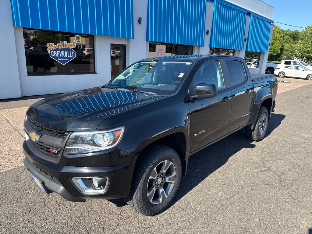 Used 2020 Chevrolet Colorado Z71 AWD/4WD image 2