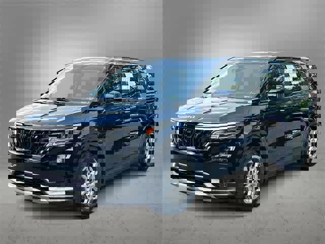 Used 2022 Kia Carnival LX
