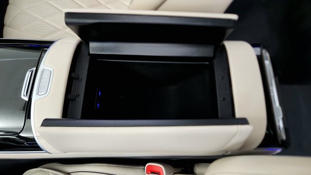 Used 2024 Mercedes-Benz S 580 4MATIC Sedan image 75