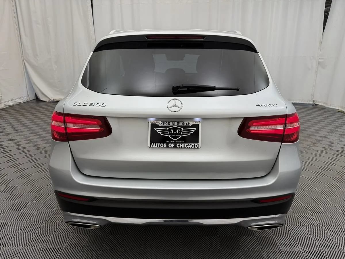 Used 2017 Mercedes-Benz GLC 300 4MATIC image 5