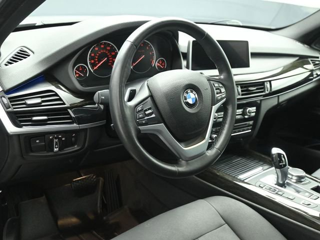 Used 2018 BMW X5 xDrive40e image 9