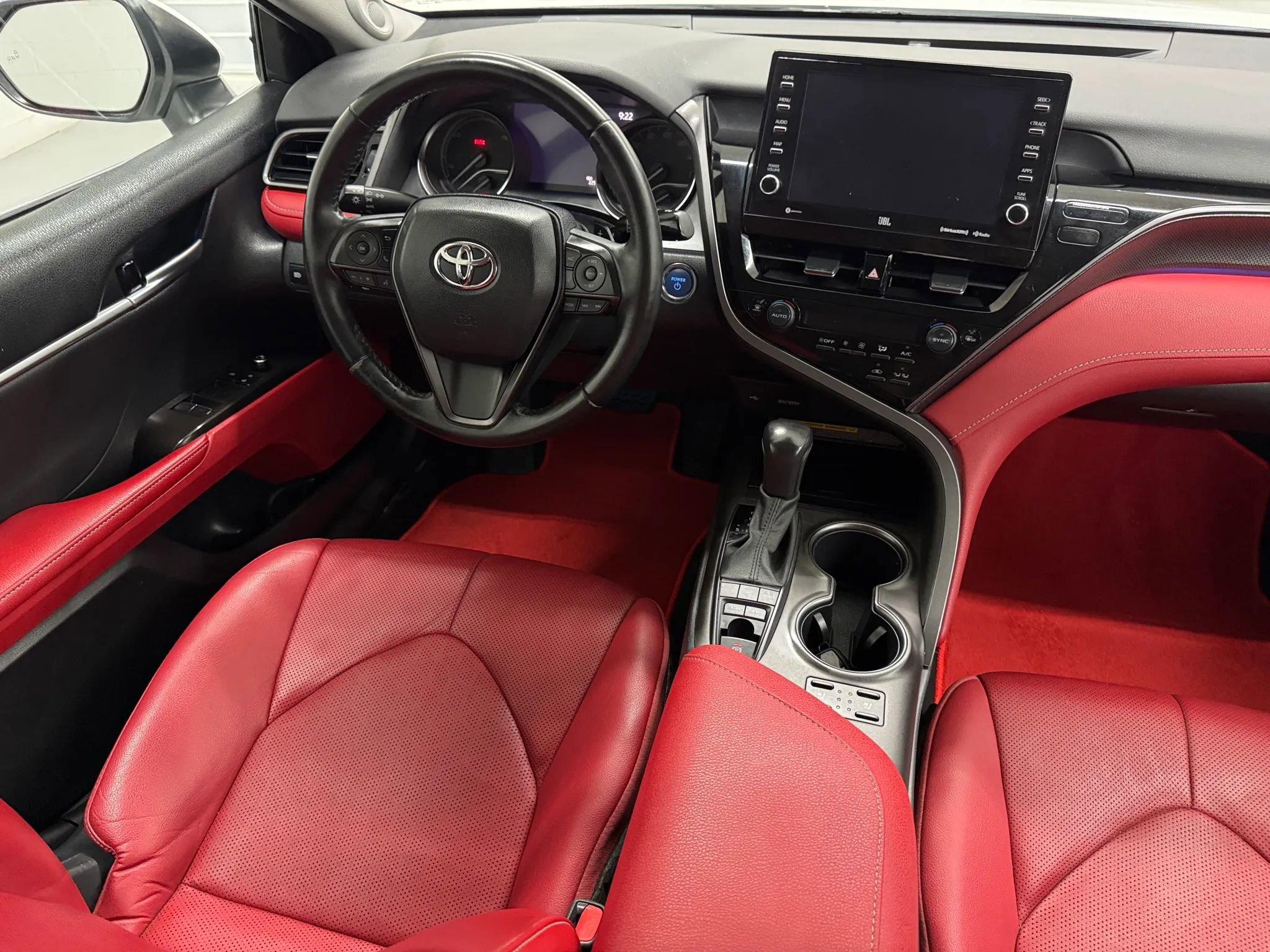 Used 2021 Toyota Camry XSE w/ Navigation Upgrade Package image 51