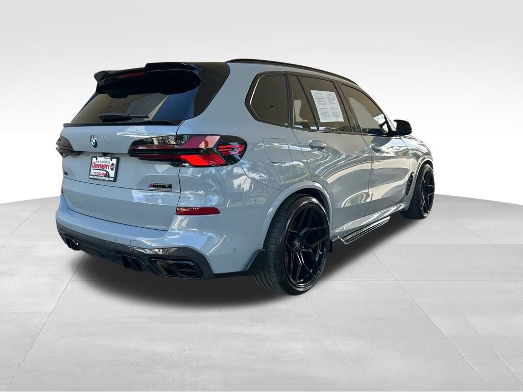 Used 2024 BMW X5 xDrive40i w/ M Sport Package image 3