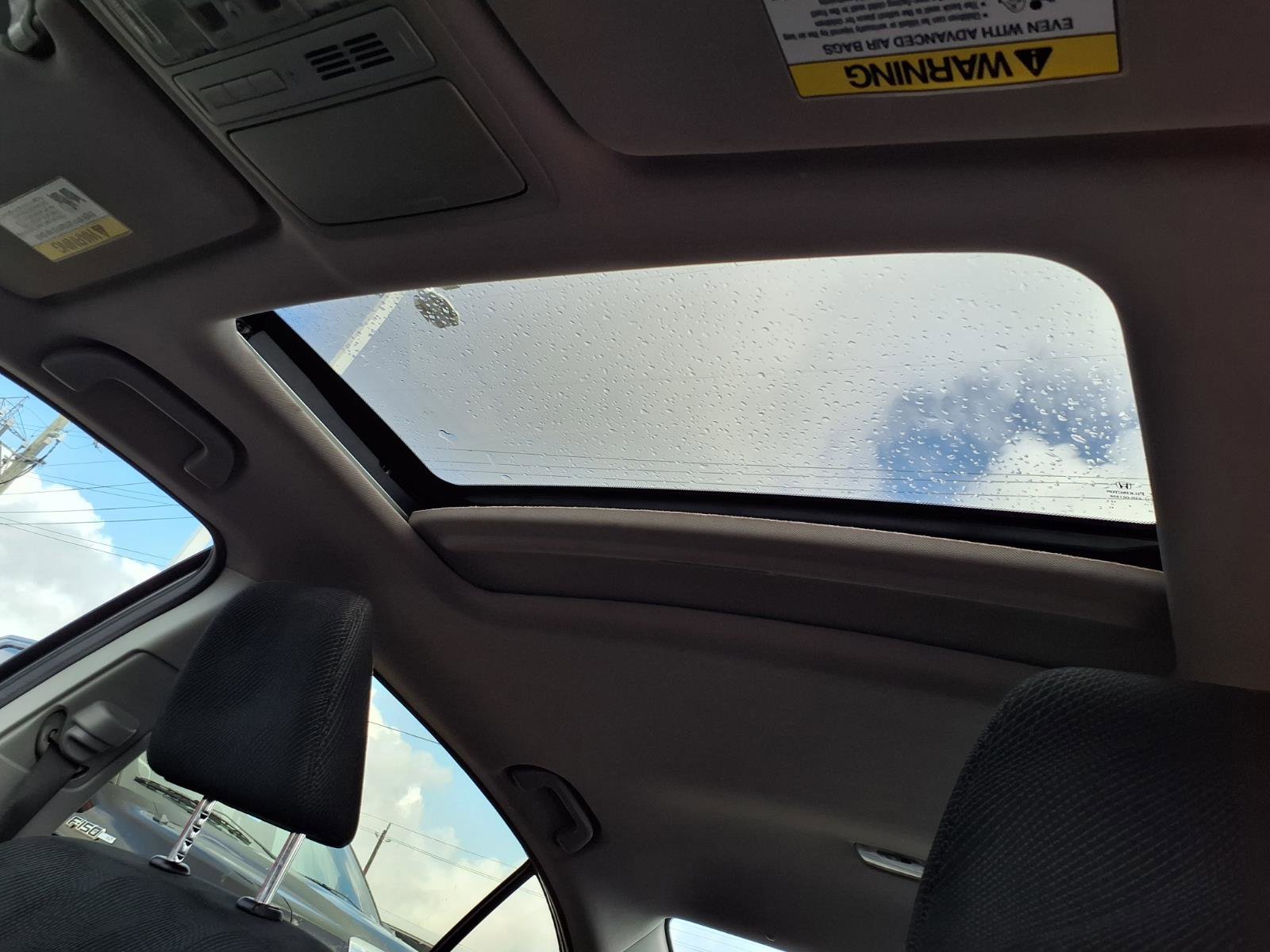 Used 2017 Honda Accord EX image 5