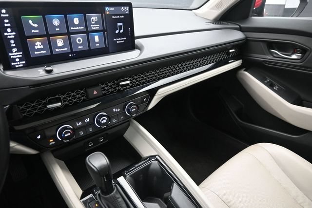 Certified 2024 Honda Accord EX-L image 30