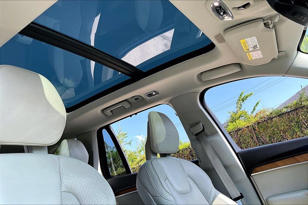 Used 2018 Volvo XC90 T6 Inscription w/ Convenience Package AWD/4WD image 19