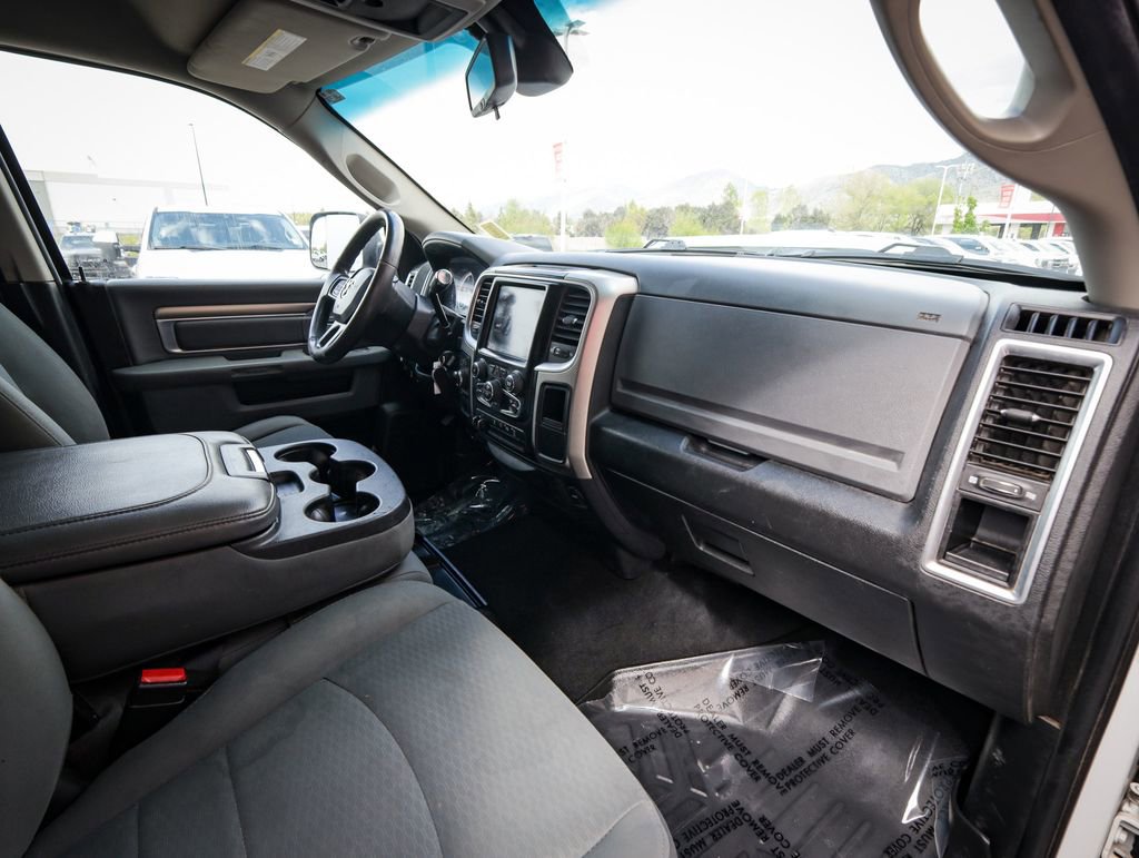 Used 2018 RAM 2500 SLT AWD/4WD image 22
