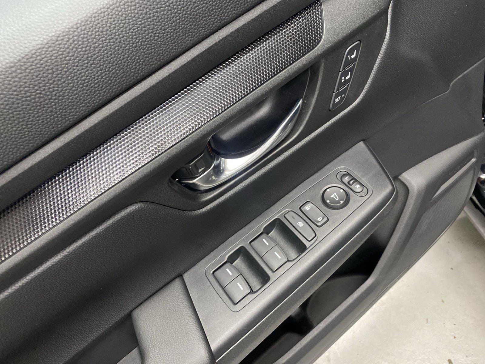 Used 2026 Honda CR-V Sport-L image 19
