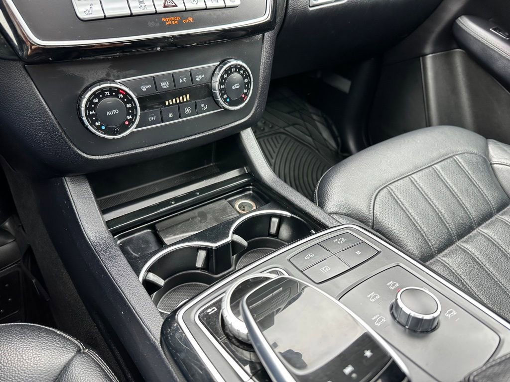 Used 2017 Mercedes-Benz GLS 450 4MATIC image 21