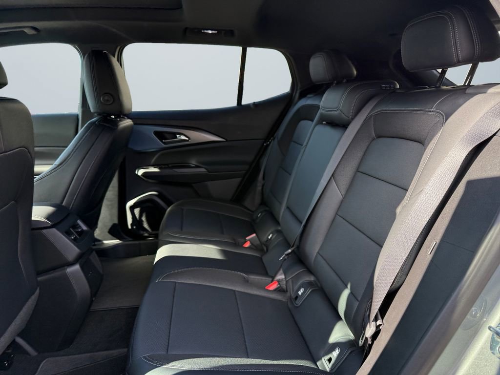 New 2026 Chevrolet Equinox EV LT image 13