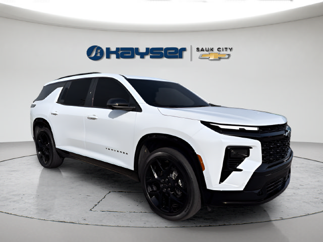 Used 2026 Chevrolet Traverse RS w/ LPO, Floor Liner Package AWD/4WD image 1