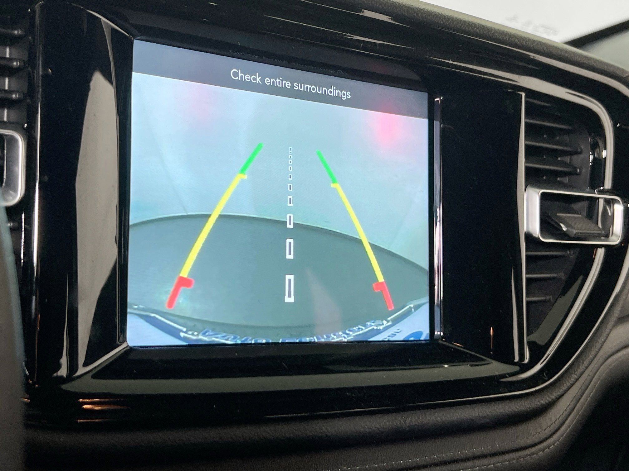 Used 2022 Dodge Durango SXT w/ Blacktop Package image 13