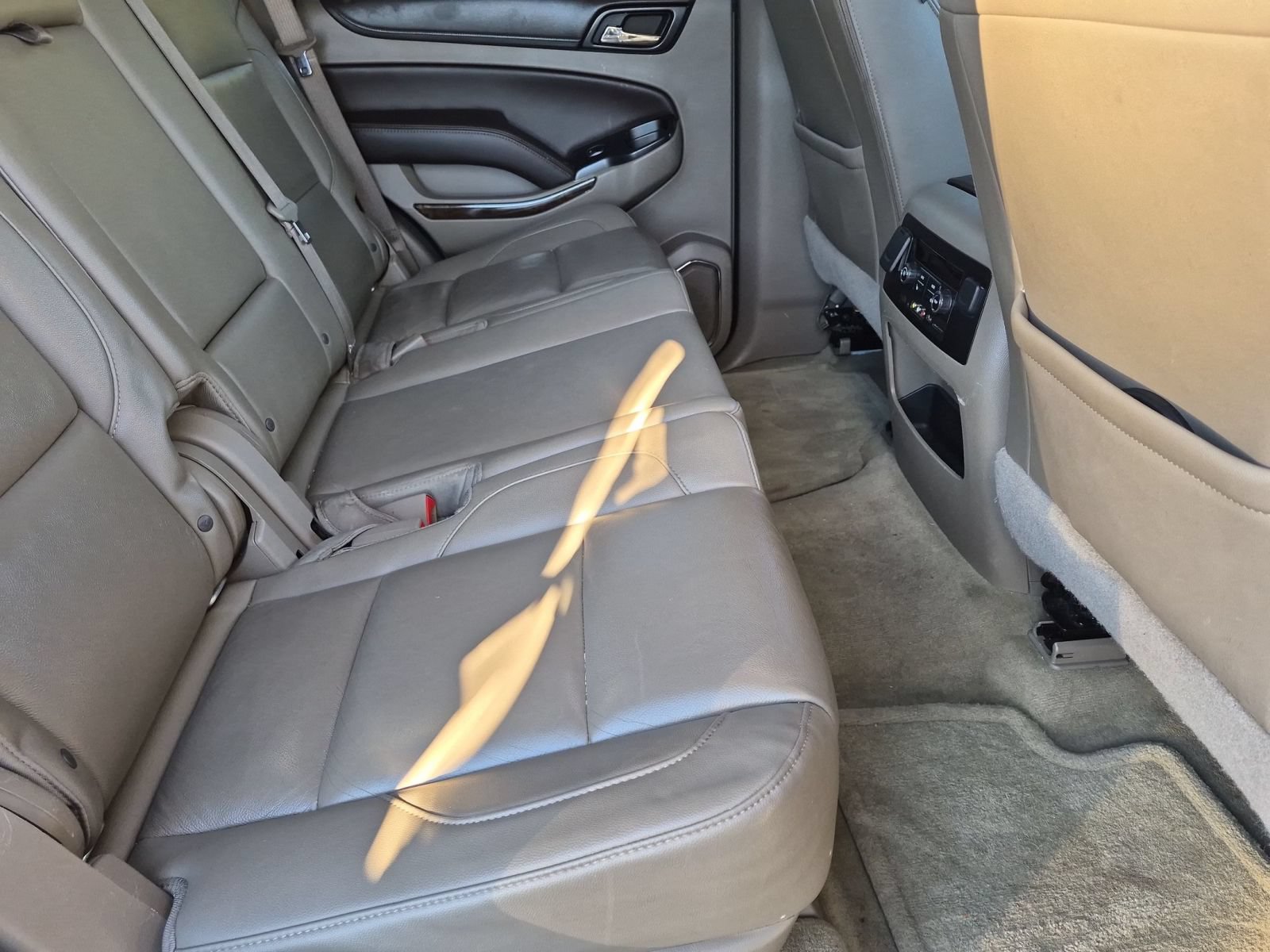 Used 2016 Chevrolet Tahoe LT AWD/4WD image 32