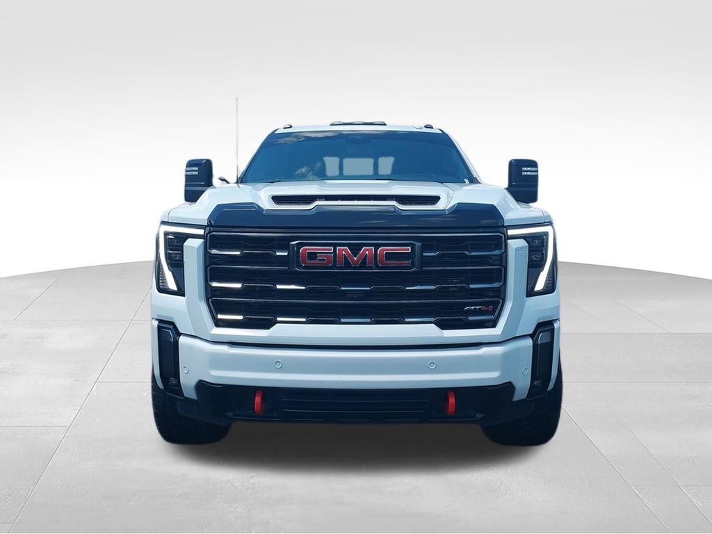 Used 2024 GMC Sierra 2500 AT4 w/ Technology Package AWD/4WD image 3