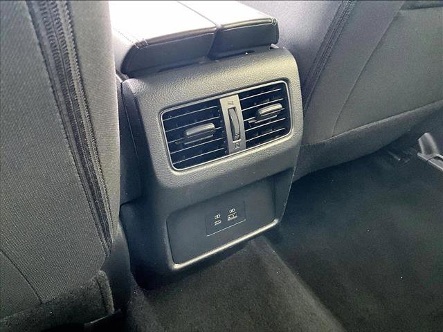 Used 2023 Nissan Rogue SV image 23