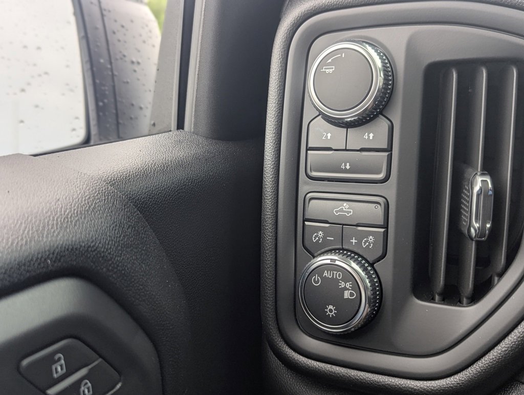 New 2025 GMC Sierra 2500 Pro w/ Convenience Package image 21