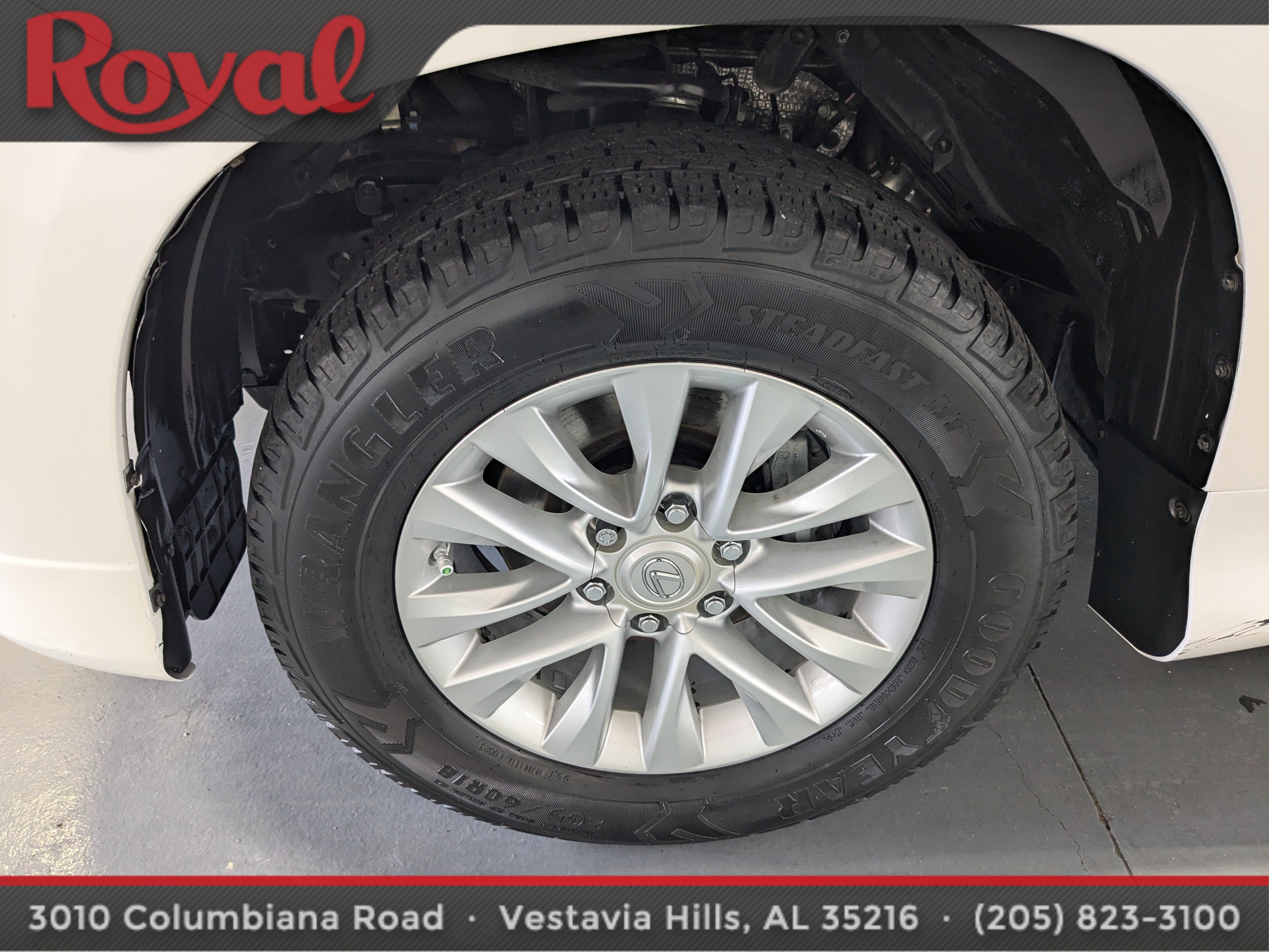 Used 2017 Lexus GX 460 Premium w/ Premium Package AWD/4WD image 28