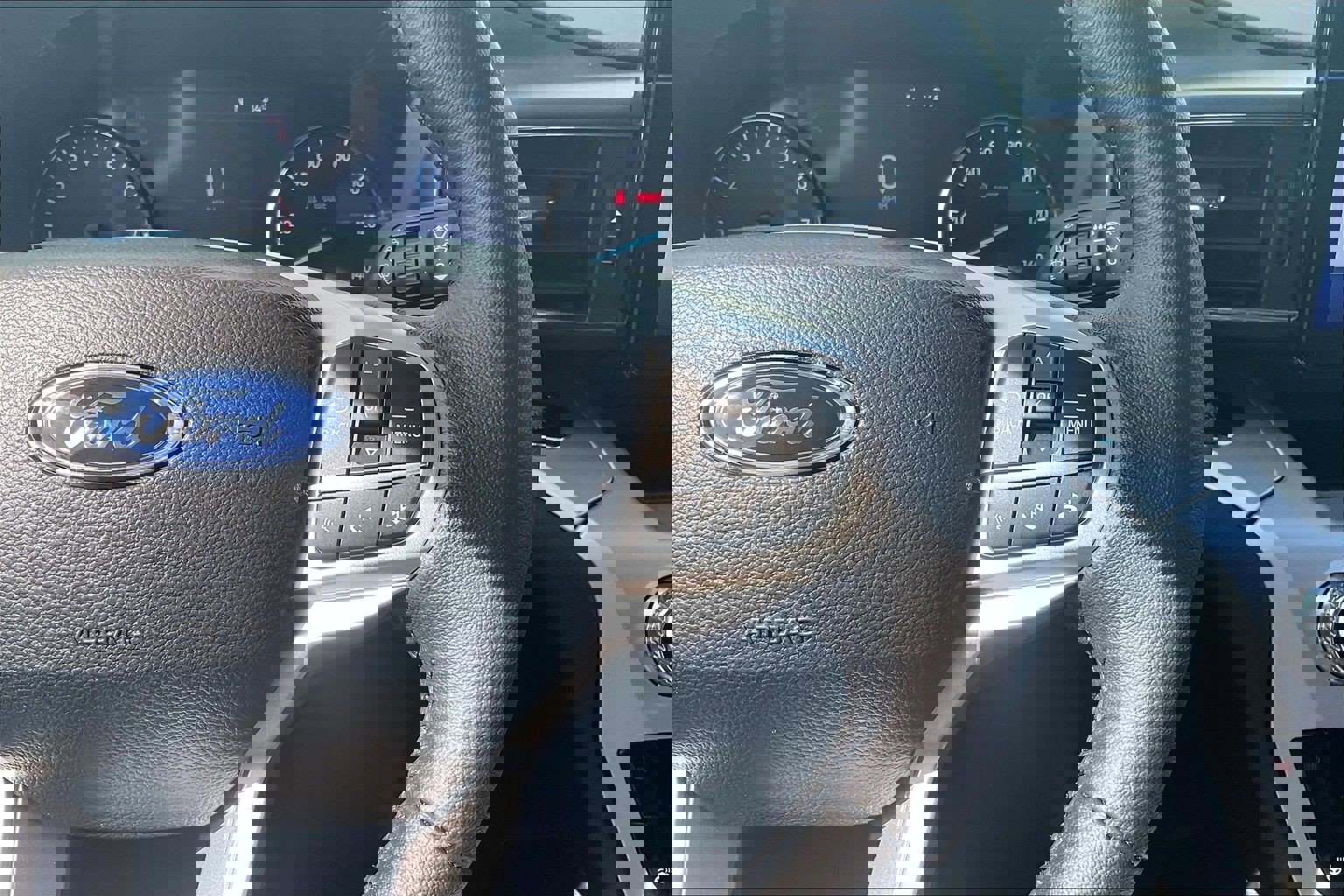 Used 2024 Ford Explorer XLT w/ Equipment Group 202A image 24