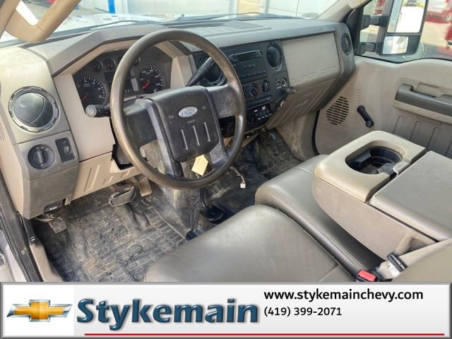 Used 2008 Ford F550 4x4 Regular Cab Super Duty image 14
