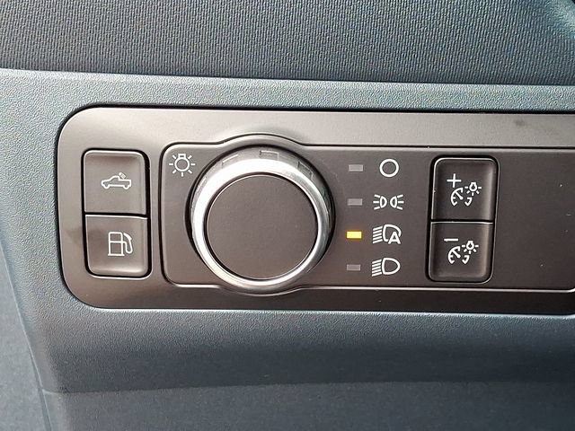 Used 2025 Ford Maverick XL FWD image 25
