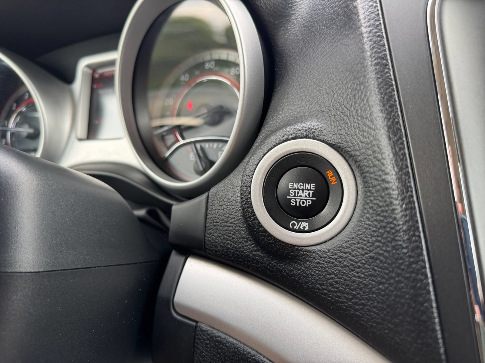 Used 2017 Dodge Journey GT FWD image 7